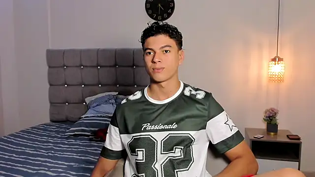 Santy Stump online show from January 7, 9:31 pm