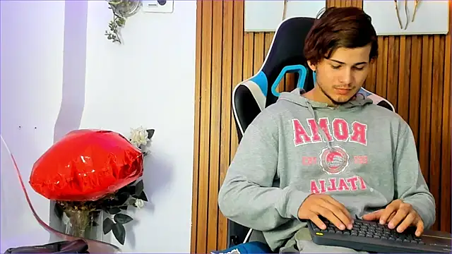 Jhossua  online show from September 17, 11:33 am