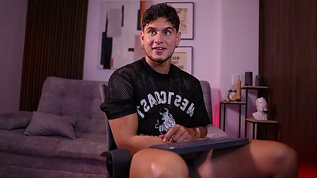 DaviesBrown online show from February 27, 9:14 pm