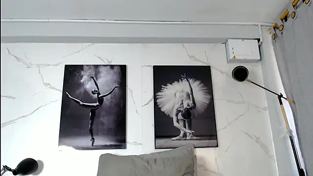 Darwin mayo online show from December 5, 5:20 pm