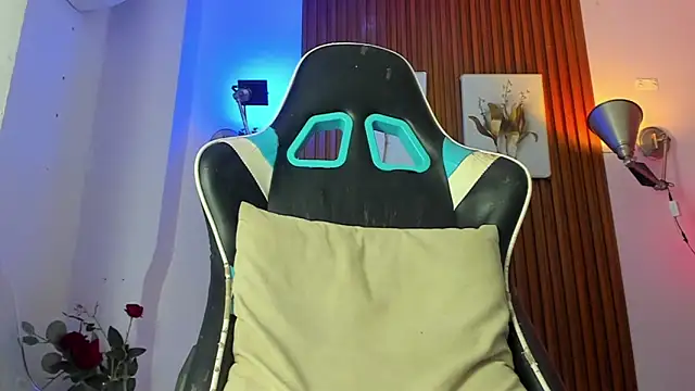 Darwin mayo online show from February 26, 5:47 pm