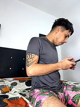 Luke Stone online show from November 28, 10:00 pm