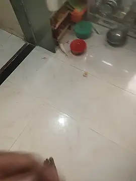 desiboyarya online show from January 19, 3:31 am