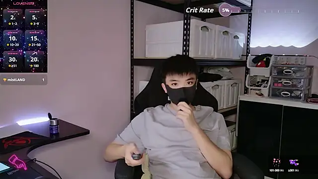 Snapshot of doggyman523 chatting on October 8, 4:22 pm doggyman523 online show from October 8, 4:22 pm