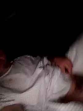 BucolicOrange9 online show from October 4, 1:43 am