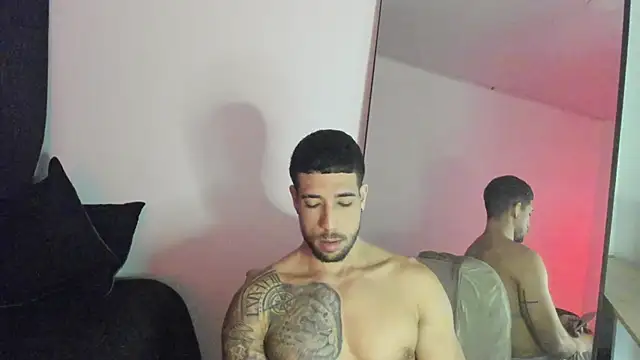 ThiagoLugo online show from October 31, 7:45 am