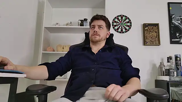 aaron nvk online show from November 18, 8:55 pm