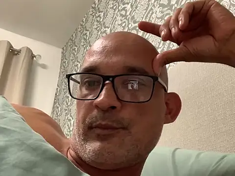 halfcastlad online show from September 22, 8:52 pm