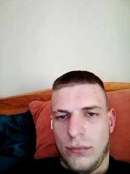 macho1347 online show from April 22, 5:03 am