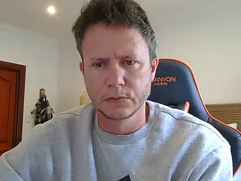 TroyDieselXXX online show from February 1, 4:55 am