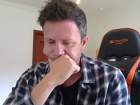 TroyDieselXXX online show from March 19, 8:17 am