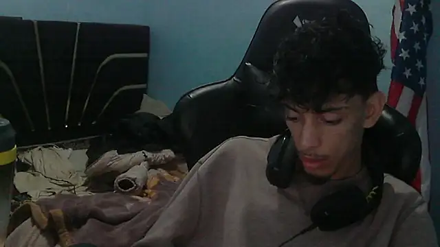 Dark DesireX online show from March 6, 8:39 pm