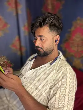 Munny6677 online show from March 2, 6:37 pm