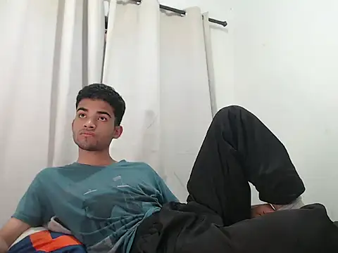 camillo beischel  online show from September 27, 5:55 pm