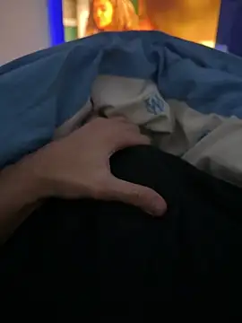 grossebite 77 online show from March 2, 9:22 pm