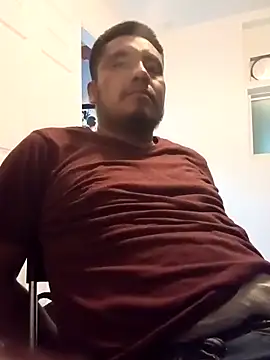 hernande986 online show from April 24, 2:14 am