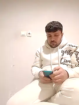 nihattttttttttttttt online show from January 10, 9:52 pm