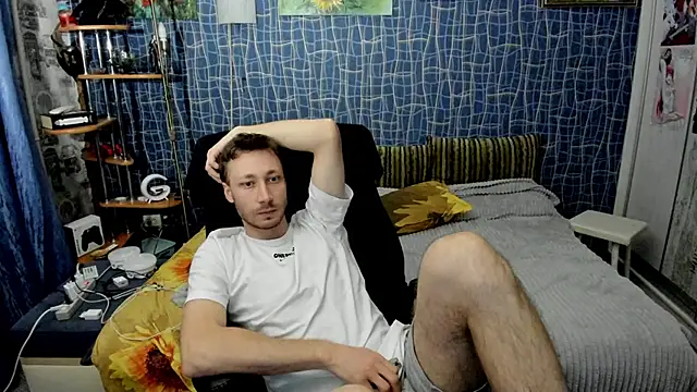 CuteBoy228 online show from March 19, 7:06 pm