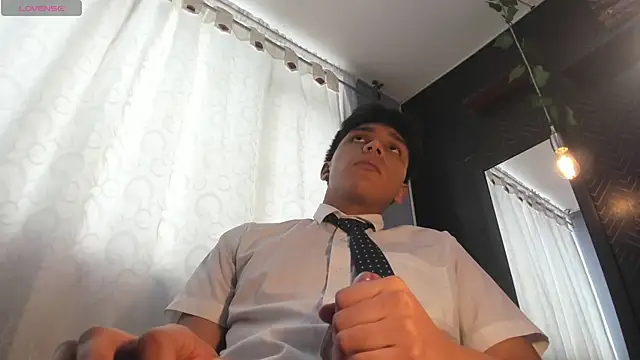 Thiago Kozak online show from November 14, 3:24 pm