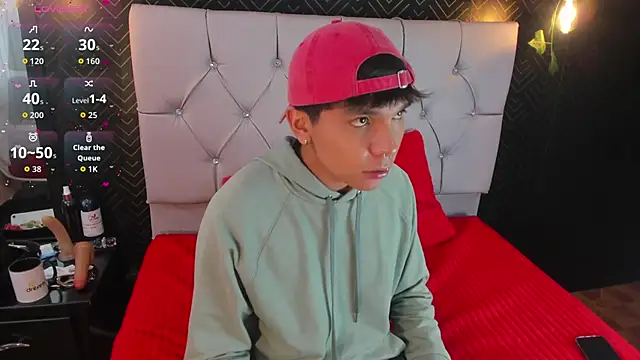 Thiago Kozak online show from November 1, 1:59 pm