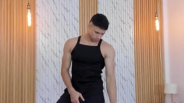 thomas walker0 online show from November 7, 12:19 pm