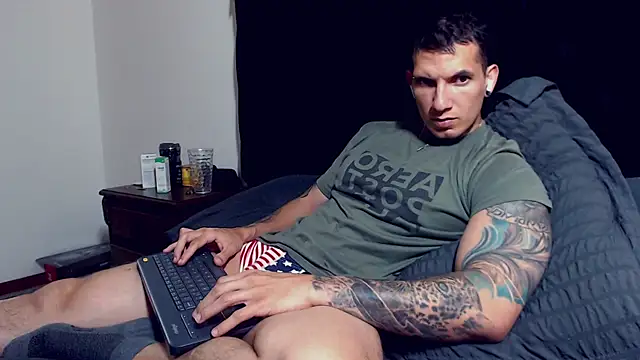 Shane Clay online show from December 5, 11:34 pm