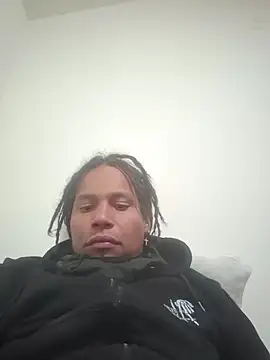 uratre online show from November 29, 8:38 am