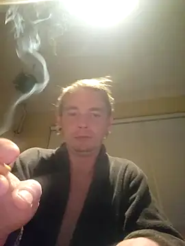 piercingpik online show from December 22, 10:51 pm