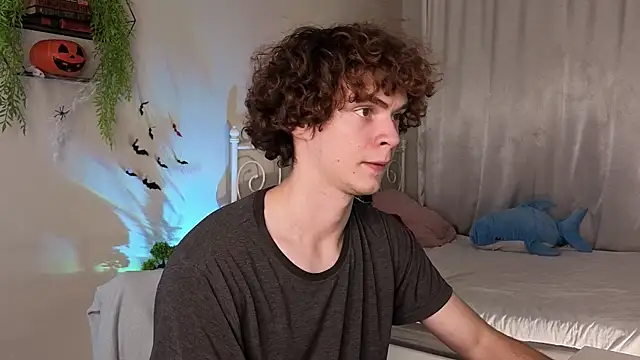 Tommy Jamm online show from October 31, 2:31 pm