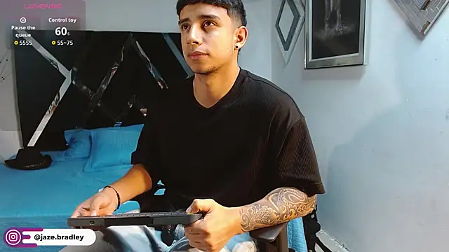 jaze bradley online show from September 19, 11:54 am