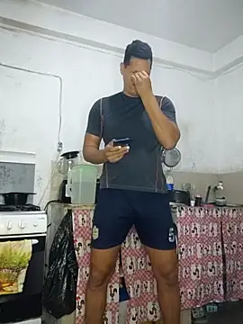 Tom Hardy11 online show from February 19, 8:22 am