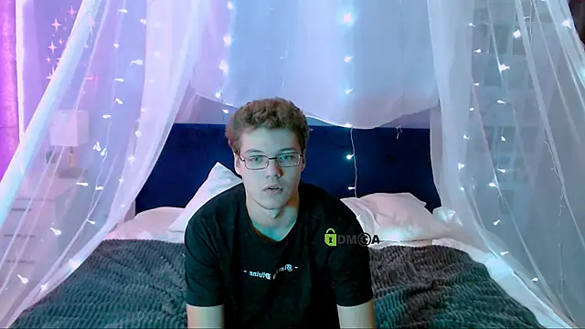 lucas long  online show from September 14, 8:27 am