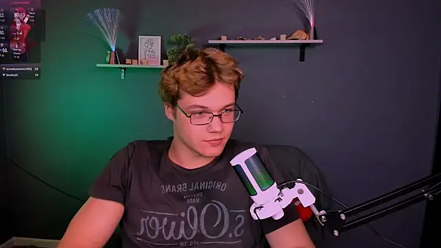 lucas long  online show from December 18, 3:08 pm