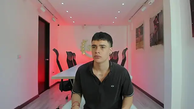 BenitoSaenz online show from March 3, 1:07 pm