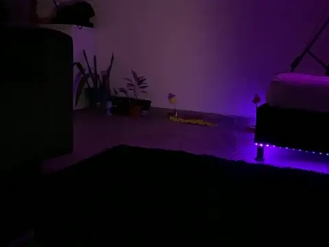 Snapshot of francoolatino chatting on October 29, 4:26 am francoolatino online show from October 29, 4:26 am