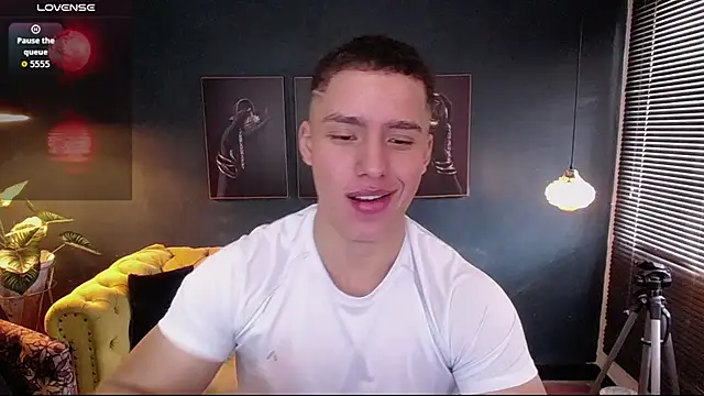 deivid parker online show from February 14, 2:12 pm