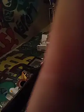 Twoslipperywhenwett online show from November 19, 6:52 pm