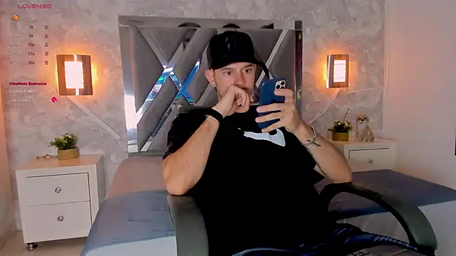 nils saint online show from November 17, 2:58 am