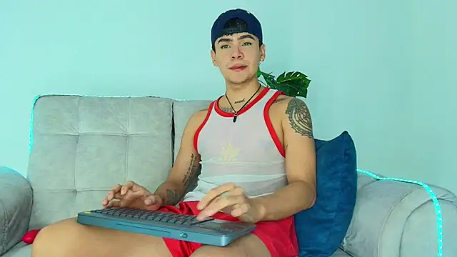 CamiiGuzmanX online show from September 28, 9:24 pm