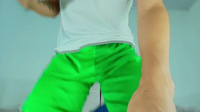 CamiiGuzmanX online show from October 13, 11:33 pm