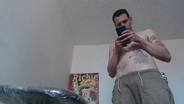 Thomasjons  online show from November 25, 6:43 pm