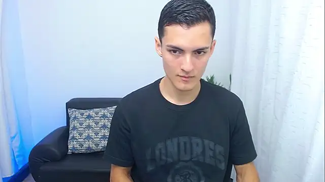 Matiius18 online show from December 18, 2:13 pm