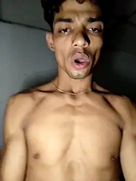 Brayanellatino online show from April 15, 11:04 pm