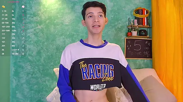 Snapshot of VicenteFerrer chatting on October 17, 8:24 pm VicenteFerrer online show from October 17, 8:24 pm