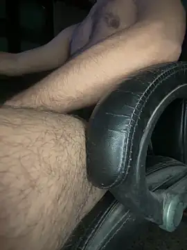 moonworshiper online show from November 14, 4:30 pm