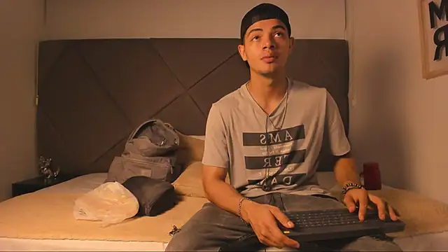 andrew colleman online show from September 11, 2:43 am