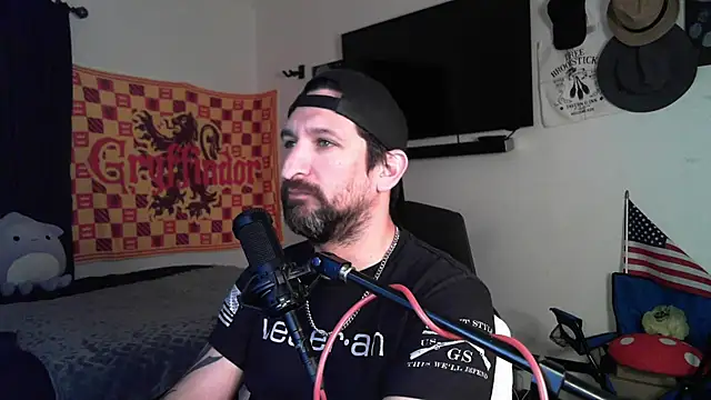 Snapshot of DevilPup75_ chatting on September 12, 3:06 am DevilPup75  online show from September 12, 3:06 am
