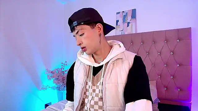 OzorioDany online show from January 19, 4:48 am