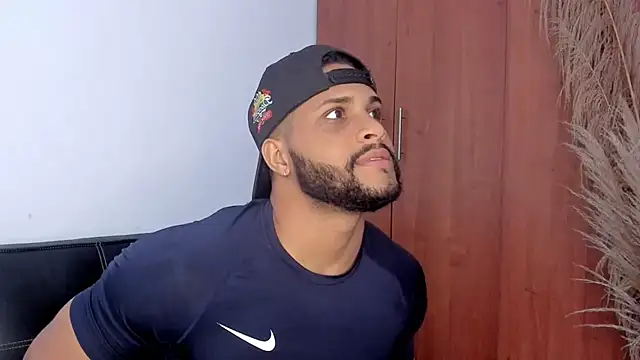 Pier Simons online show from November 12, 3:29 pm