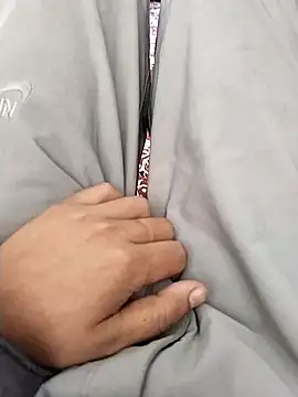 zorhotty online show from November 7, 5:33 am